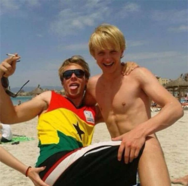 "dien dau" voi cac hinh anh phai xem lai lan hai hinh anh 10