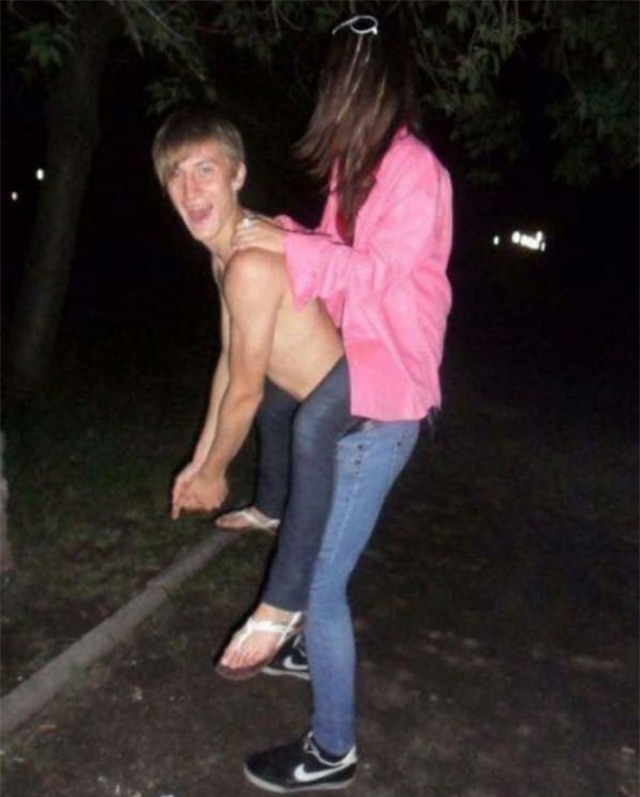 "dien dau" voi cac hinh anh phai xem lai lan hai hinh anh 9