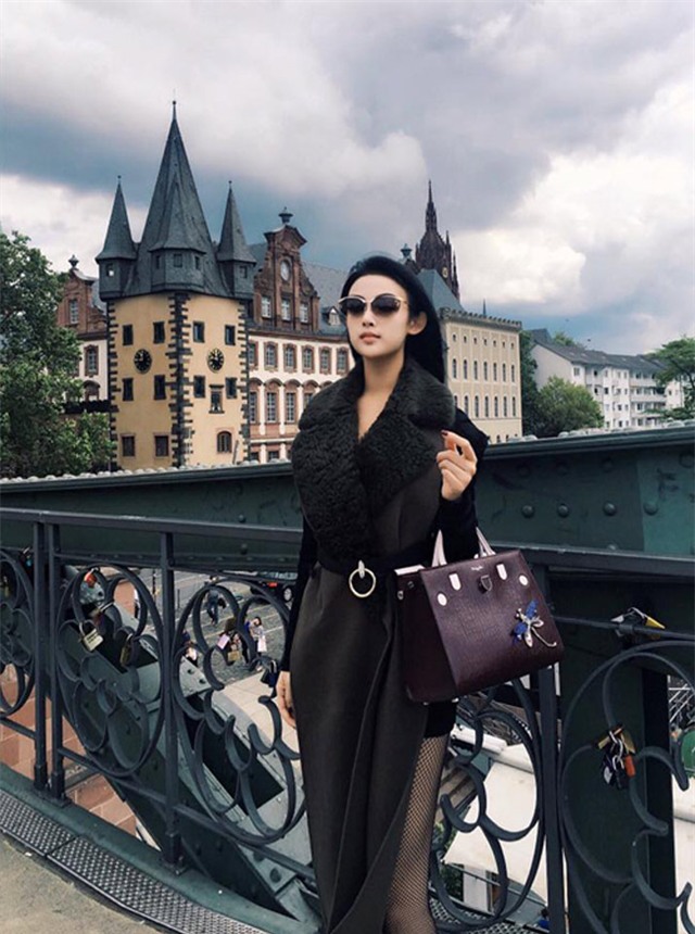 cuoc song sang chanh nhu dan choi dubai cua huyen baby hinh anh 16