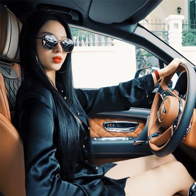 cuoc song sang chanh nhu dan choi dubai cua huyen baby hinh anh 3