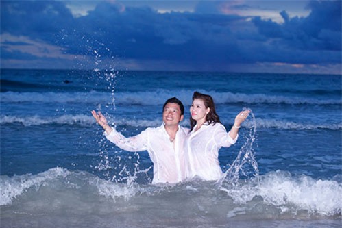 2 sao nam dinh dam gay chu y khi tai hon o tuoi ngoai 40 - 3