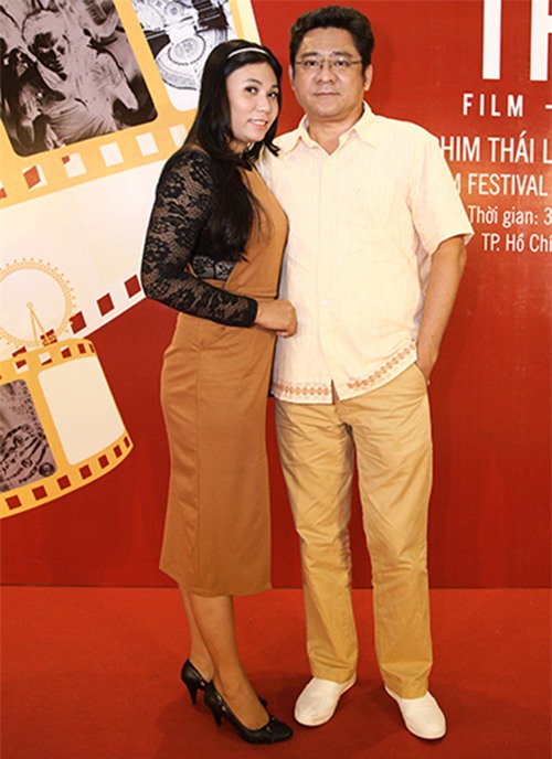 2 sao nam dinh dam gay chu y khi tai hon o tuoi ngoai 40 - 6