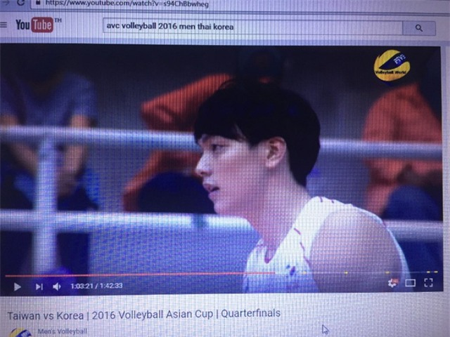 Giờ cầu thủ bóng chuyền cũng cứ phải đẹp trai như ca sĩ thế này mới được cơ! - Ảnh 1.