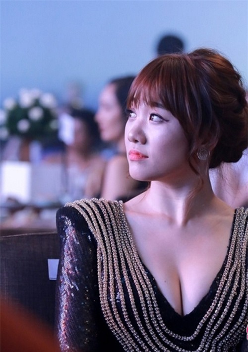 Tuyệt chiêu của mỹ nhân Việt khiến 