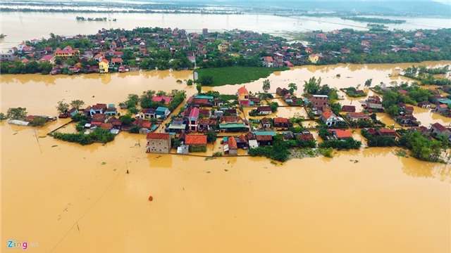 Hon 20.000 ngoi nha chim nghim trong nuoc nhin tu tren cao hinh anh 1