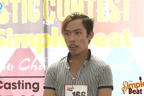 Tùng Sơn, hiện tượng, Facebook, mạng xã hội, cầu cứu, công an,