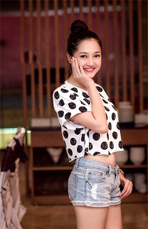 ngam ban gai an van cuc sexy cua ho quang hieu hinh anh 12