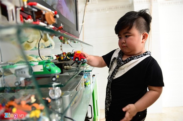 Cuộc sống thiếu tình cha của thần đồng Tin Tin - Ảnh 3.