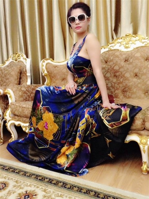 Xuất thân, Hà Tĩnh, thợ may, Nguyễn Thị Liễu, nữ đại gia, giàu có, chị Liễu Hà Tĩnh, siêu đám cưới, siêu xe