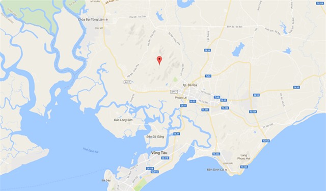 Xac dinh danh tinh 3 phi cong tren may bay mat lien lac hinh anh 4