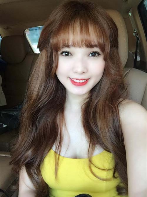 dung sung sot khi cac ba vo trong showbiz viet khoe mat moc - 1