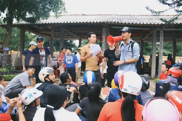 MC Phan Anh: Nhận lại những nụ cười, lời cảm ơn chân thành từ bà con, với tôi như vậy là quá đủ - Ảnh 3.