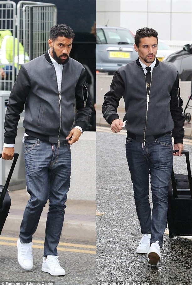 Pep cung hoc tro dien dong phuc sanh dieu den Barcelona hinh anh 5