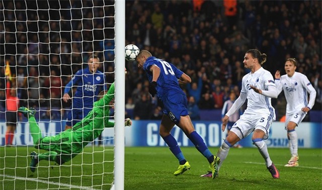 Leicester toàn thắng ở Champions League, đối mặt án phạt vì pháo sáng - Ảnh 4.