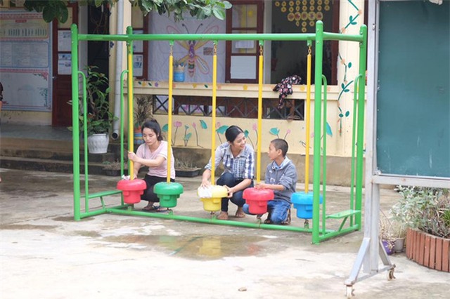 Không chỉ Phan Anh, Hà Hồ mà hàng loạt sao Việt cũng lên đường cứu trợ bà con miền Trung - Ảnh 6.