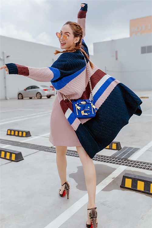 minh hang lai khien fan man nhan voi cach mix do dep mien che - 10