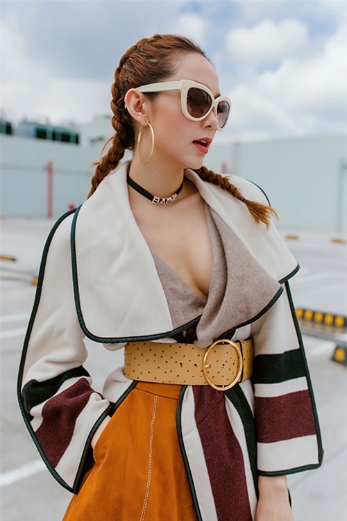 minh hang lai khien fan man nhan voi cach mix do dep mien che - 11