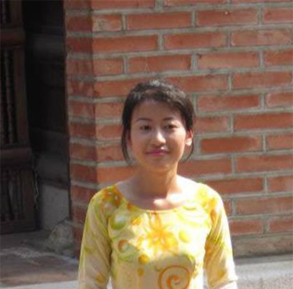 Trao nhan cho nguoi yeu da mat de nen duyen vo chong hinh anh 1