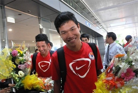 Đồng Triều đang mang băng đội trưởng U21 HAGL, chuẩn bị dự giải U21 báo Thanh Niên, diễn ra từ 22/10 tới 3/11 tại Quảng Ninh.