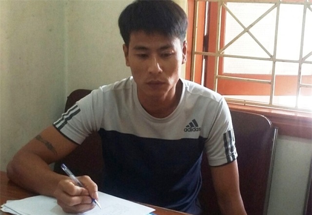 Đối tượng Hoàng Ngọc Sinh tại cơ quan điều tra.