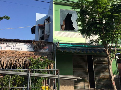 chay nha luc rang sang, 2 cha con tu vong - 1