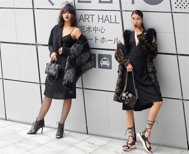 thoi trang duong pho sao viet: angela phuong trinh khoe khe nguc sieu dep - 9