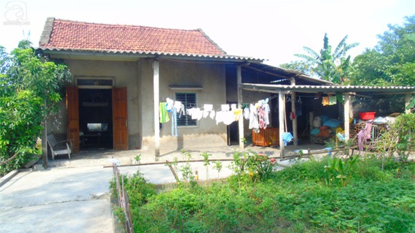 Chuỗi ngày dài bất hạnh của bà mẹ nhí tuổi 14 bị hàng xóm hãm hại đến sinh con