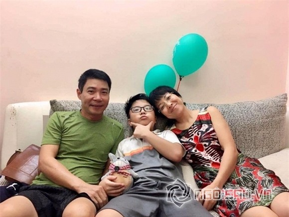 người yêu Công Lý đến sinh nhật con 0