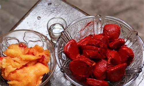 tinh-dau-gac-tri-nam-tan-nhang-duong-da-trang-blogtamsuvn1