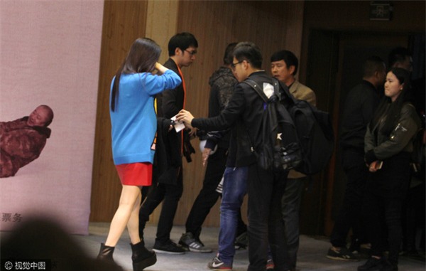 Phạm Băng Băng bị đe dọa, khẩn cấp dừng họp báo chỉ sau 10 phút - Ảnh 4.