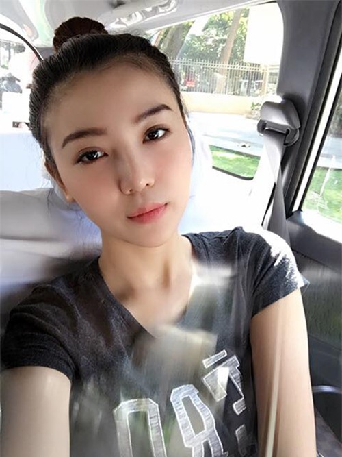 mat moc dep ngo ngang cua nu hoang sac dep ngoc duyen - 7