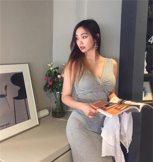 body sexy, vong 1 cang day cua tan hoa hau han quoc dang gay sot - 2