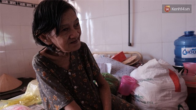Mái nhà nhỏ cưu mang 136 cụ bà không nhà cửa, không gia đình ở Sài Gòn - Ảnh 8.