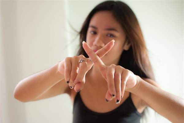 Phụ nữ độc thân, không con, sống sao cho vừa lòng thiên hạ?