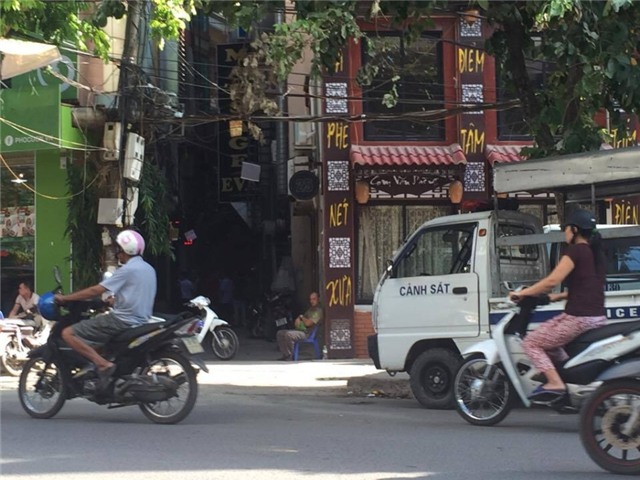 nổ súng, bắn nhau, nổ súng ở Hà Nội, nhân viên nhà nghỉ bị bắn