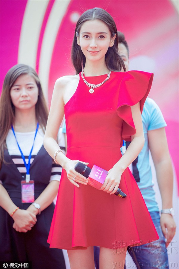 angela baby dang duoc ca tung la ba bau sanh dieu nhat nhi hoa ngu - 8