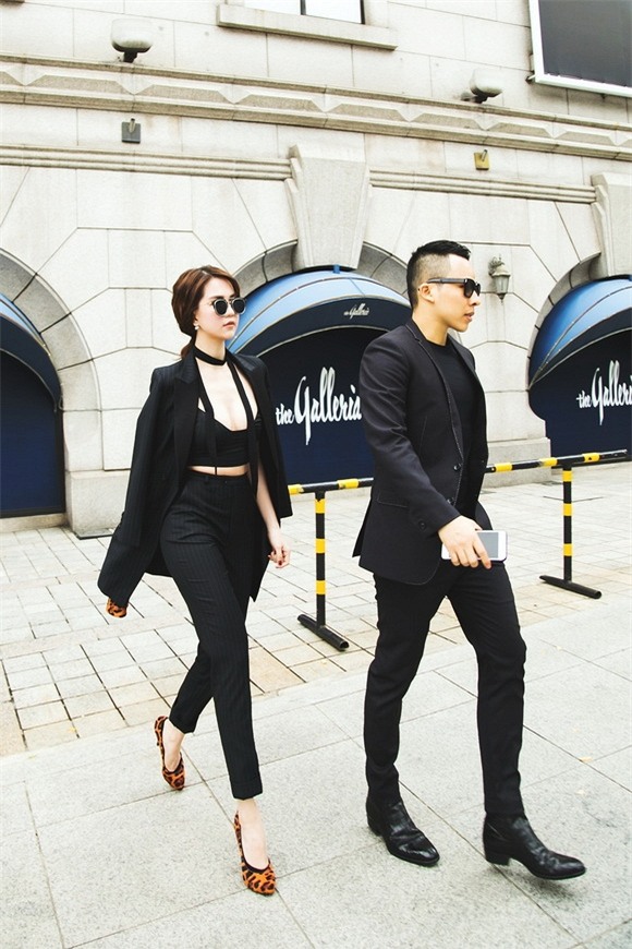 Ngọc Trinh khoe street style cực chất 0
