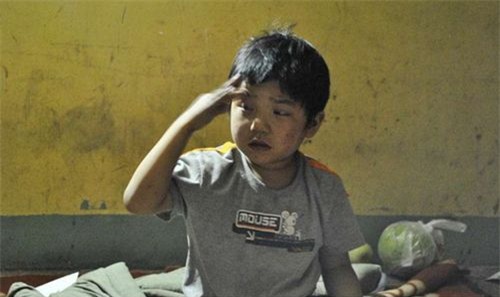 3 dua tre bi bo roi chan dong xa hoi gio co cuoc song hanh phuc - 8