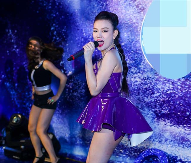 "thot tim" vi quan ngan chang tay gang cua ca si viet hinh anh 22