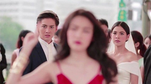 bi kich co gai va ban than cung mang bau voi mot nguoi - 3