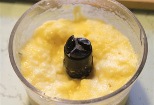 vong mot nay no bat ngo nho vao viec mua mot qua dua moi ngay - 4