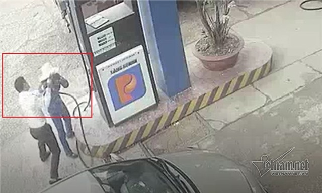 NHÂN VIÊN BÁN XĂNG BỊ ĐÁNH, CÁN BỘ ĐÁNH NHÂN VIÊN, NGHỆ AN