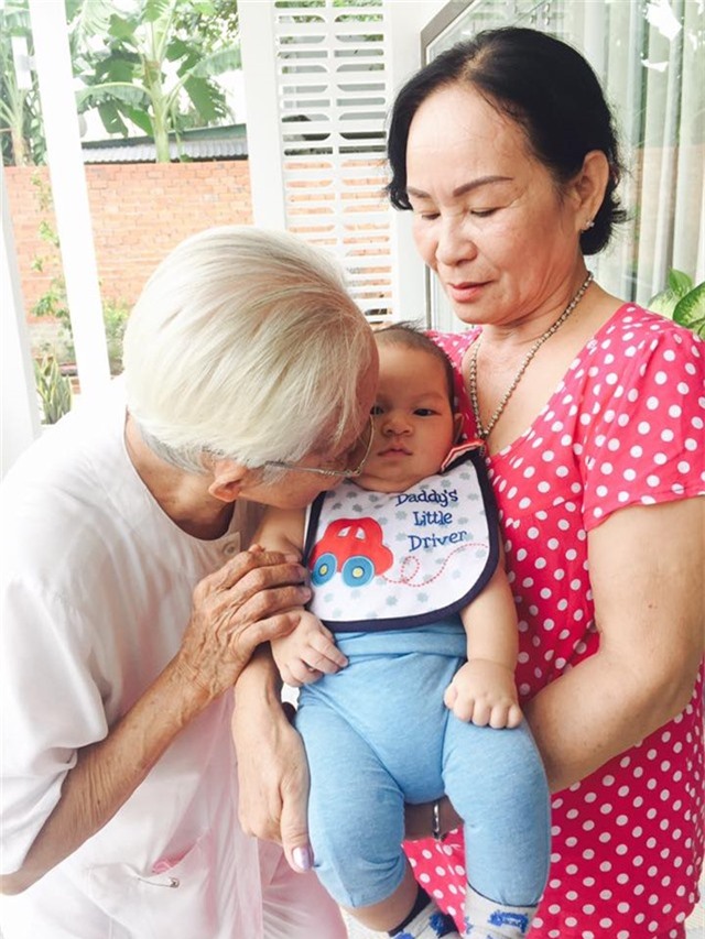 quy tu thu 4 nha ly hai - minh ha bu bam, sieu de thuong o thang thu 3 - 11