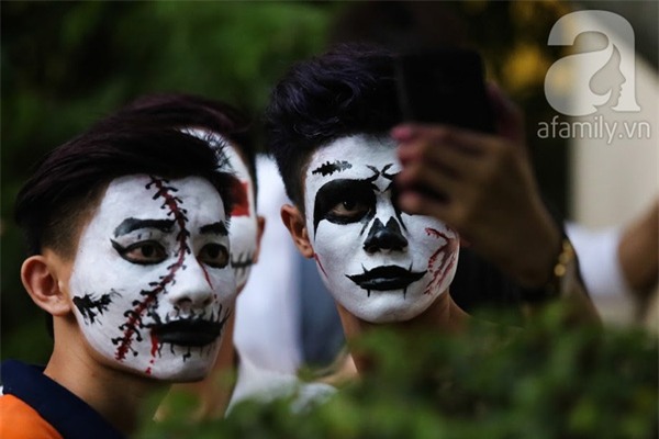 hóa trang Halloween