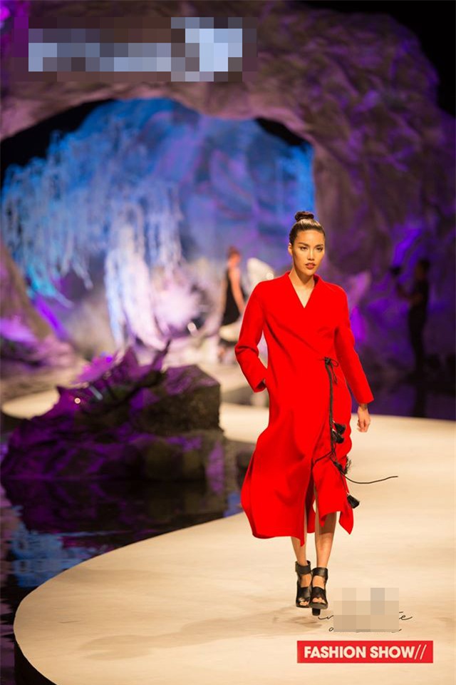 Lan Khuê & Minh Tú khiến làng mốt Việt xáo động vì sự vụ chèn ép, bắt đổi đồ - Ảnh 1.