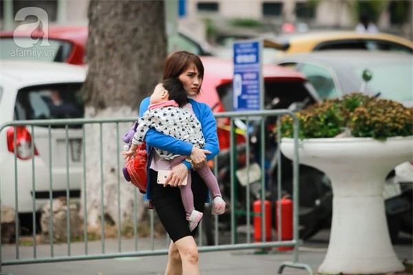 Không khí lạnh tiếp tục tăng cường, Hà Nội mưa lạnh 18 độ