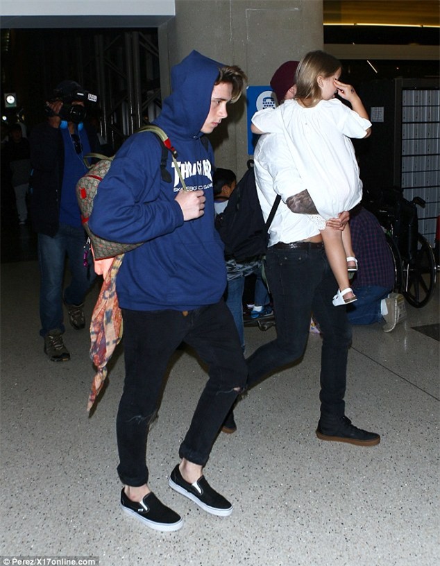 Ngày nào còn bé tí, Harper Beckham giờ đã 5 tuổi và ngày càng xinh xắn - Ảnh 4.