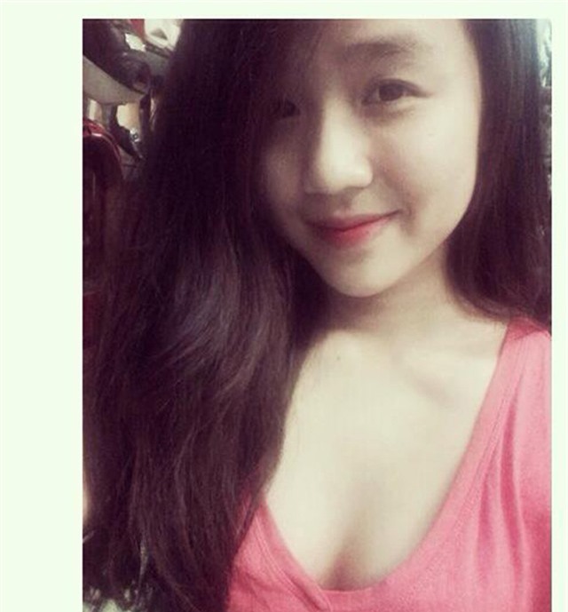 ngam ban gai 19 tuoi xinh nhu mong dang "gay bao" cua con trai hoai linh hinh anh 12