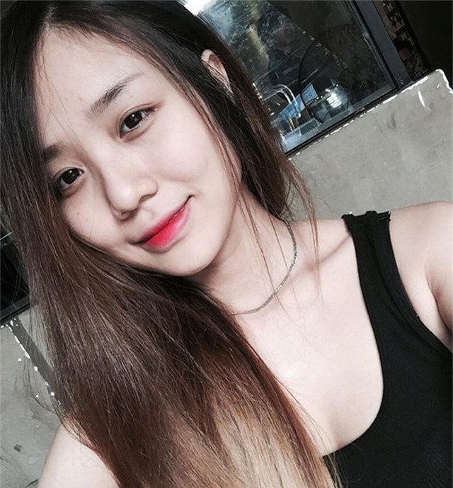 ngam ban gai 19 tuoi xinh nhu mong dang "gay bao" cua con trai hoai linh hinh anh 17