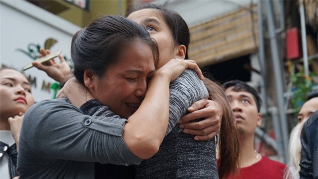 'Chua kip hat bai nao toi phai thao chay khoi quan karaoke' hinh anh 1